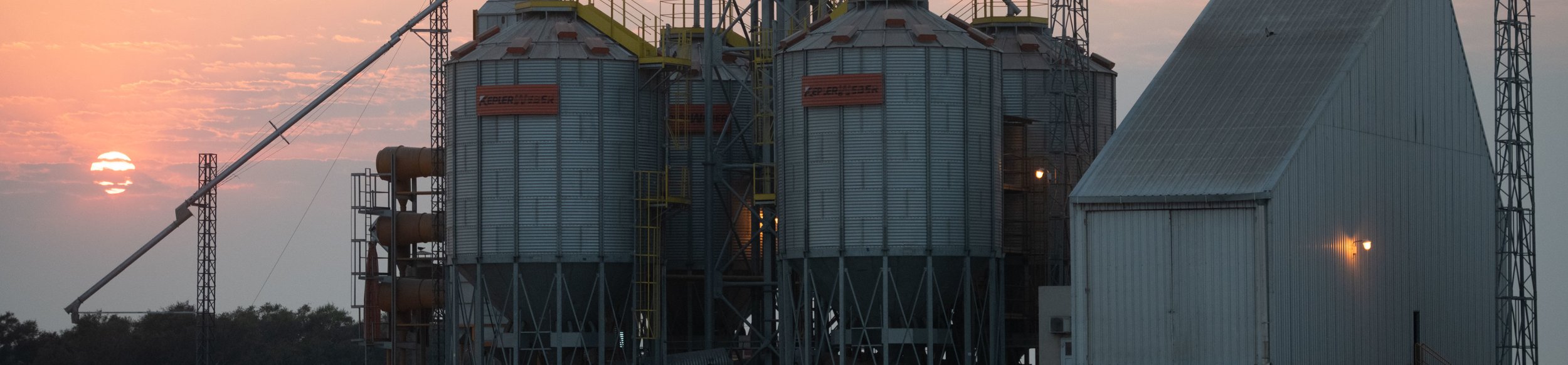 La instalación moderna de Cono se expandió sustancialmente en 2017 y ahora cuenta con una capacidad de procesamiento anual de hasta 100 000 toneladas.